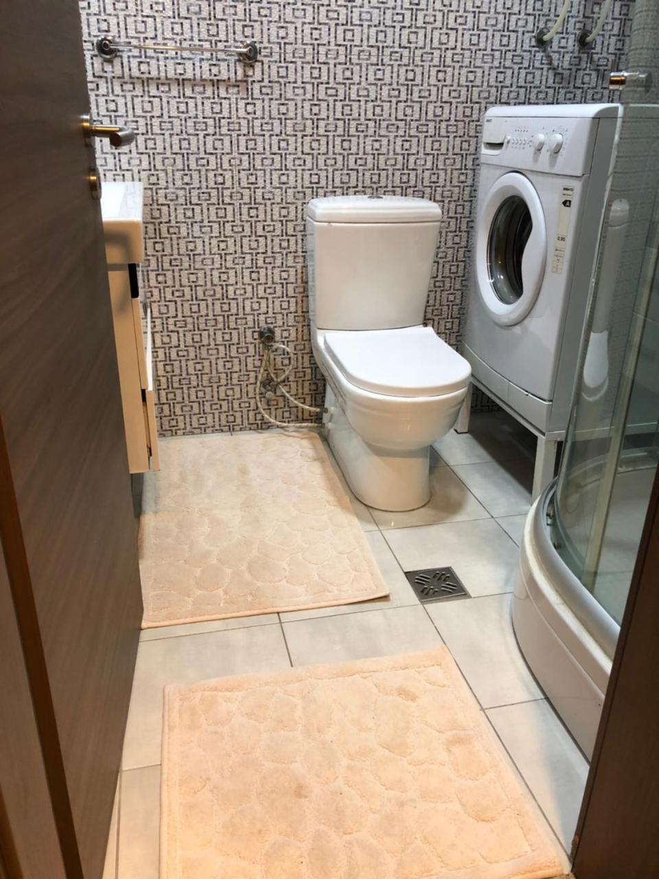 Apartment Prishtina Prishtine Bagian luar foto